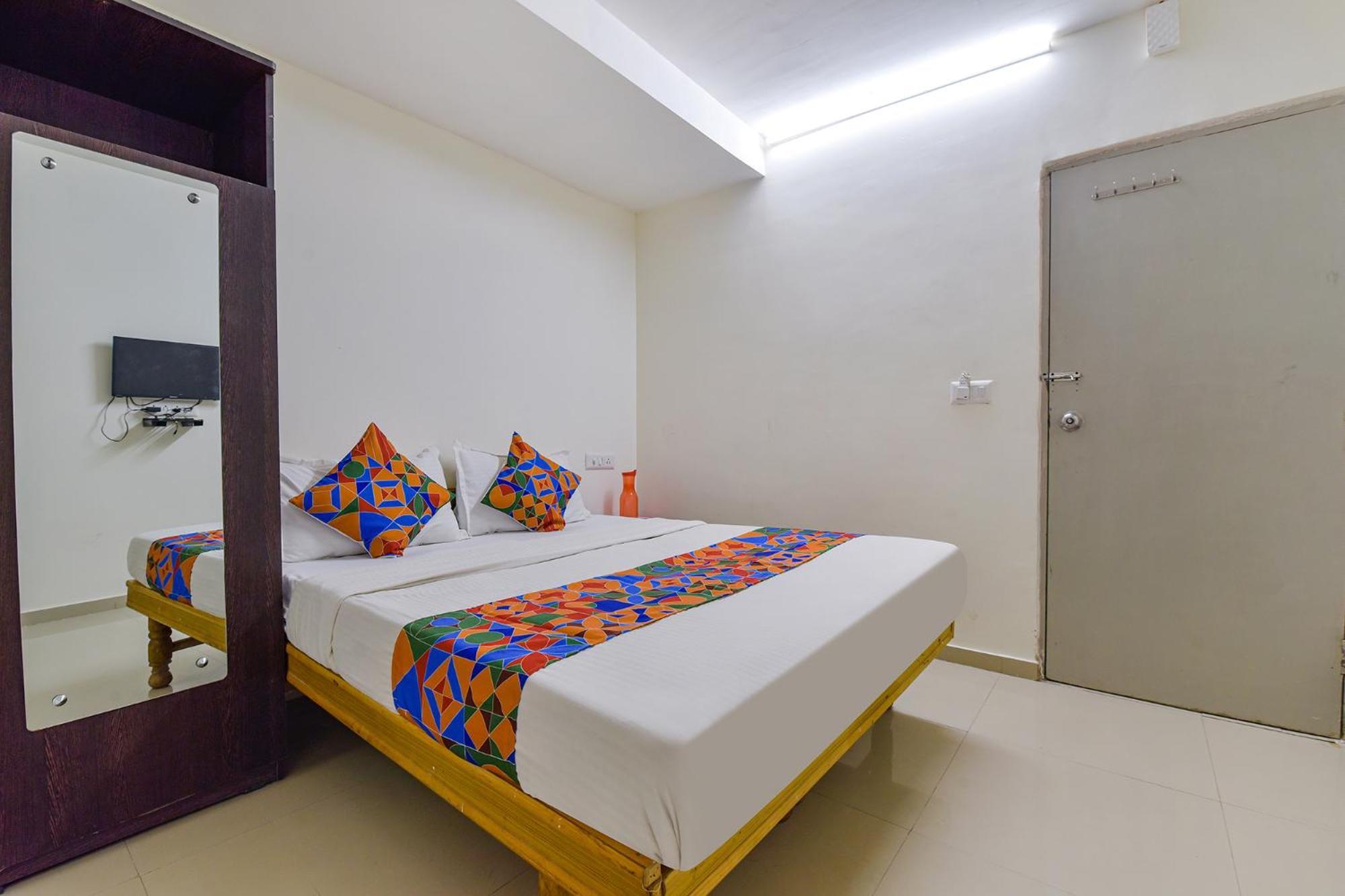 Hotel O Himalaya Inn Ahmedabad Luaran gambar