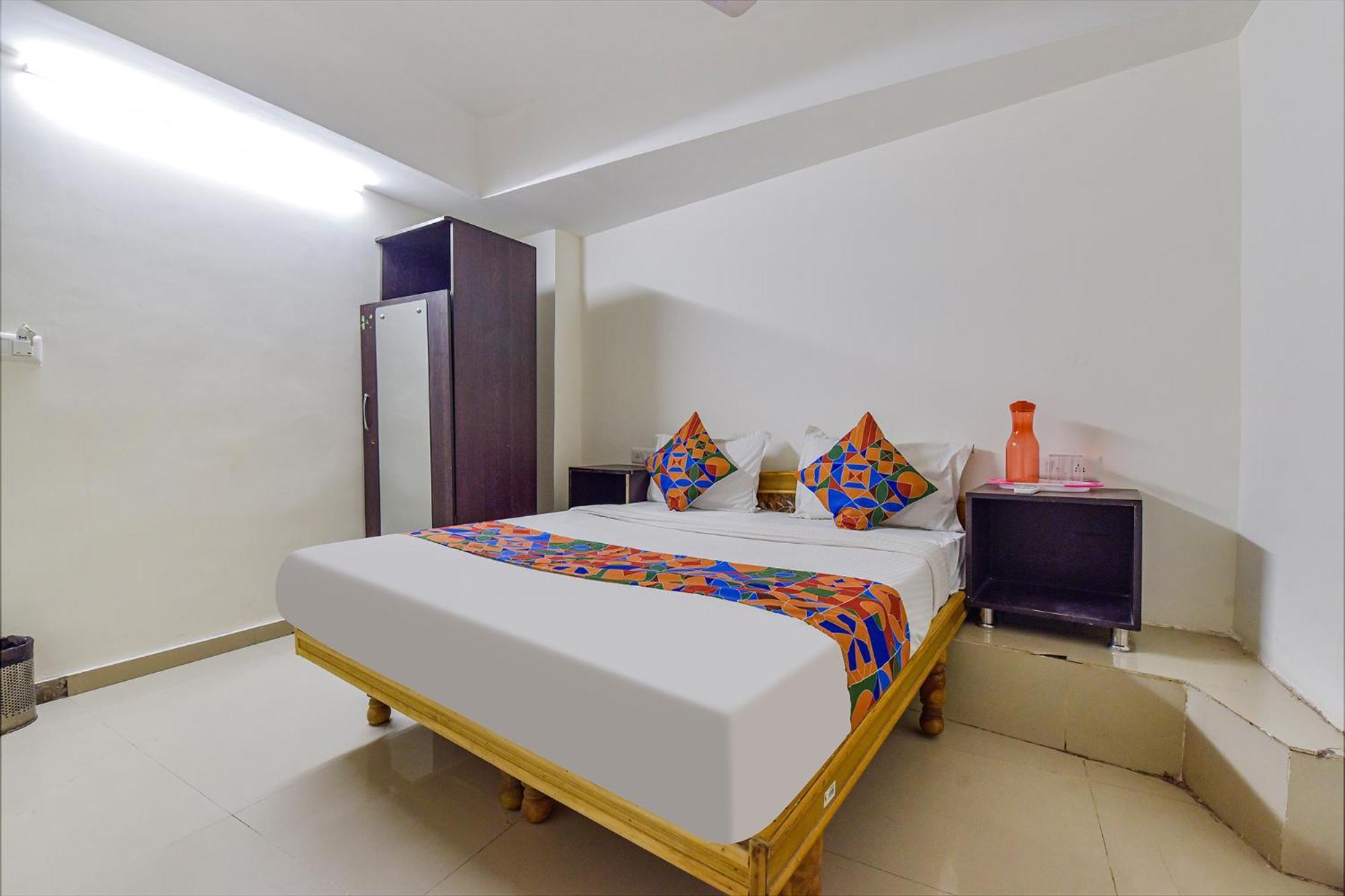 Hotel O Himalaya Inn Ahmedabad Luaran gambar