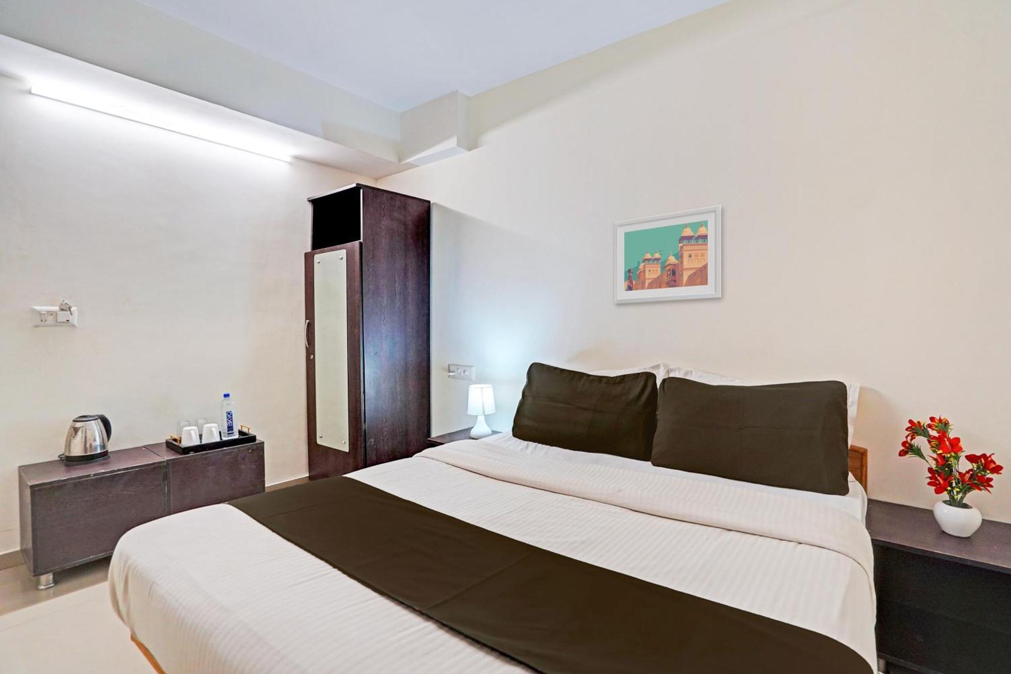 Hotel O Himalaya Inn Ahmedabad Luaran gambar