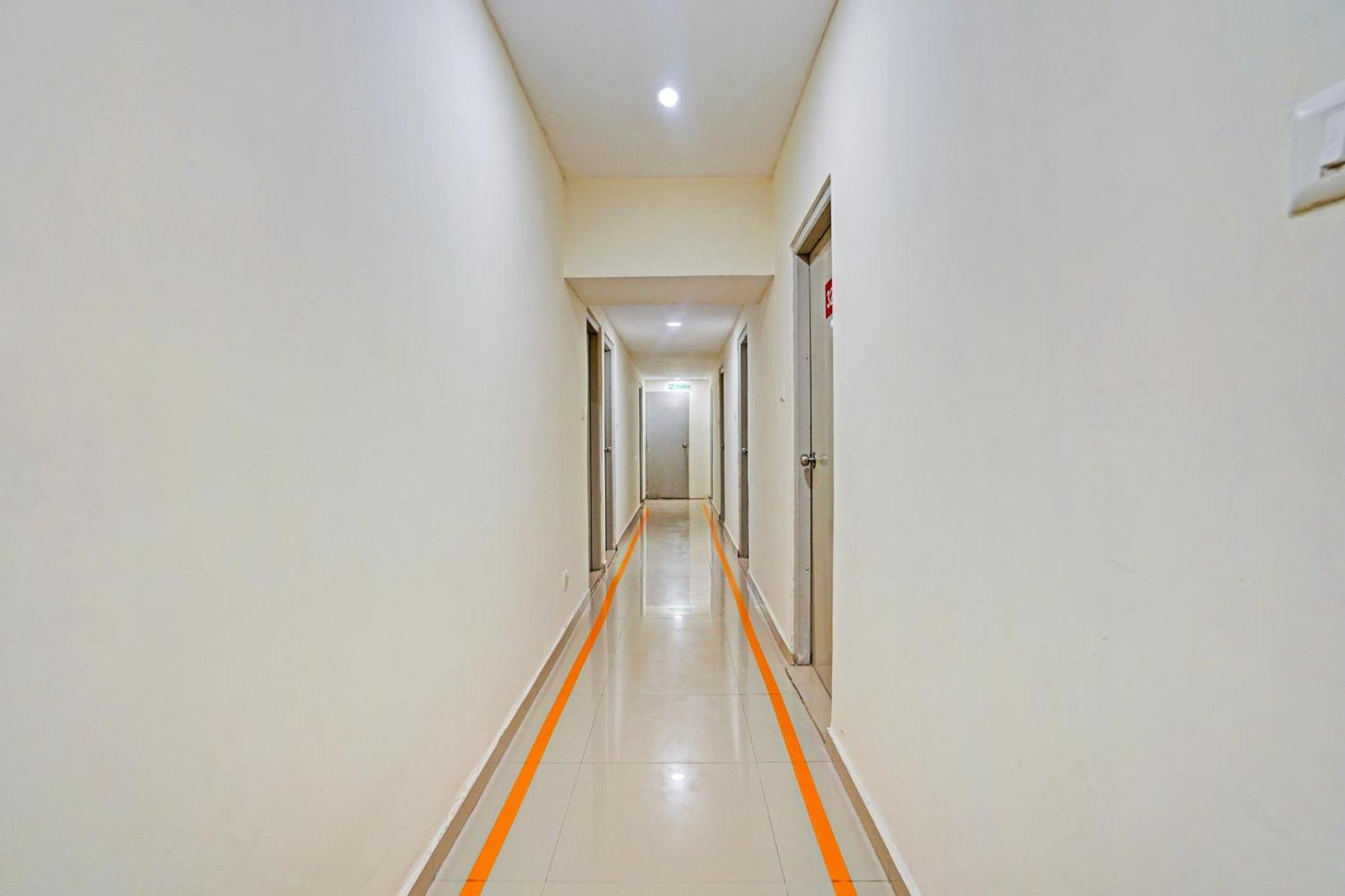 Hotel O Himalaya Inn Ahmedabad Luaran gambar