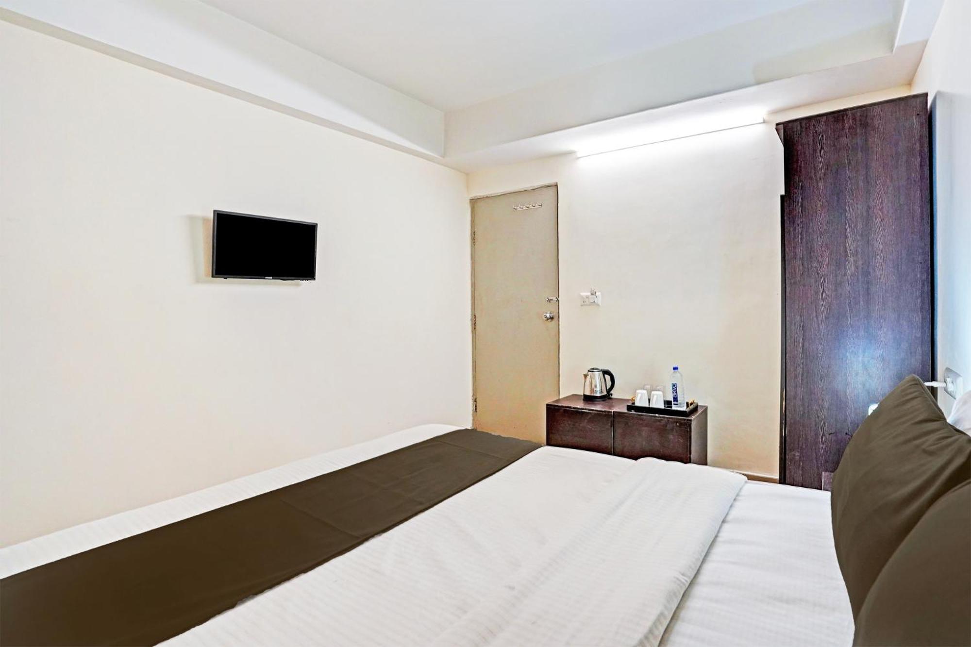 Hotel O Himalaya Inn Ahmedabad Luaran gambar